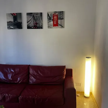 Bright In Touristic Area Apartment St. Paul's Bay